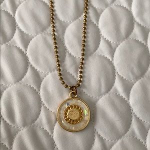 Gold color chain necklace one size